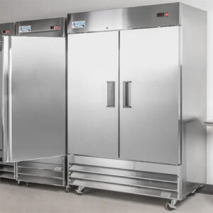 Avantco A-49R-HC 54" Solid Door Reach-In Refrigerator